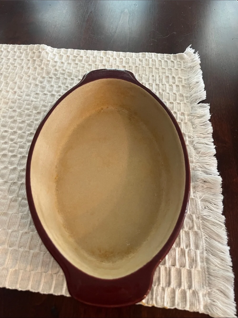Oval Stoneware Baking Dish in Burgundy